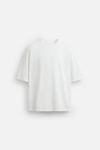 T-SHIRT WITH CONTRASTING STRIPE