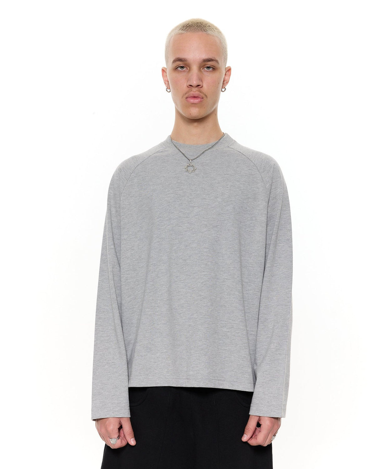 LONG SLEEVE T-SHIRT – GRAY